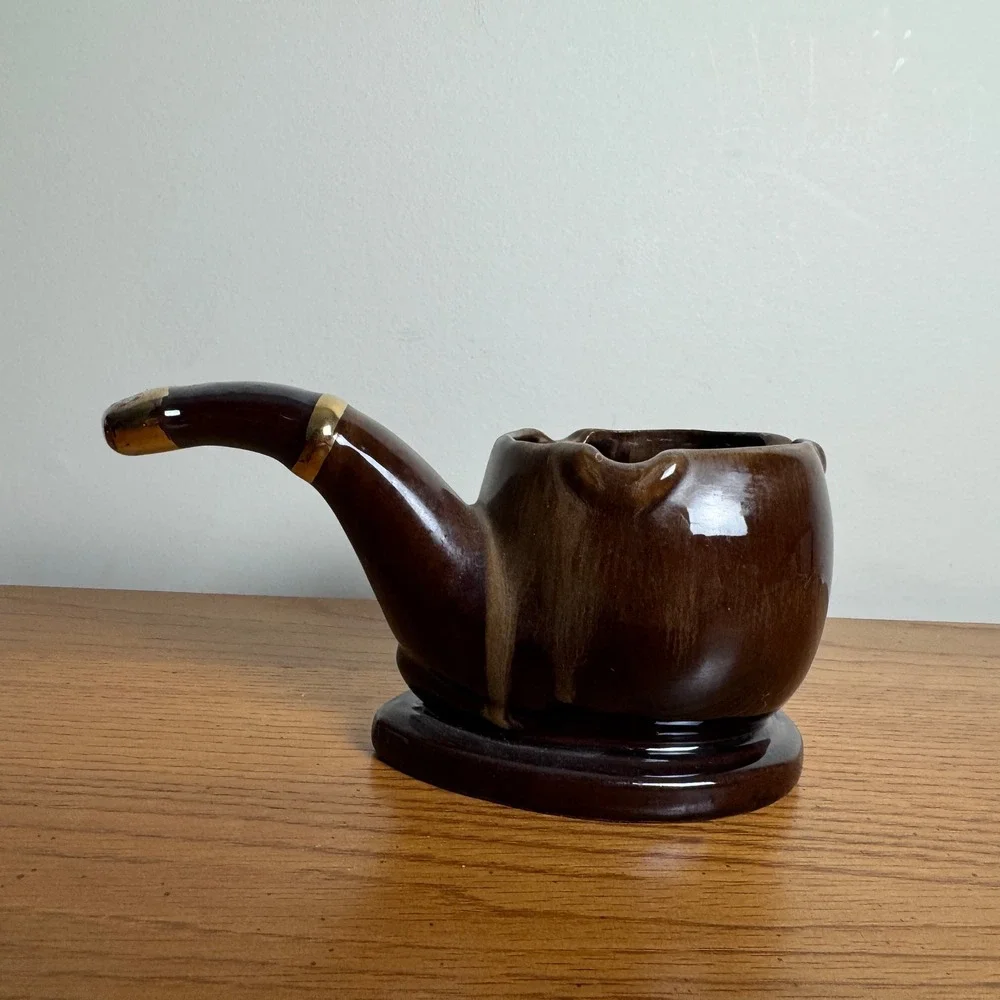 Vintage Ceramic Pipe Shaped Ashtray Tobacco Smoke Collectible Decor Brown‎